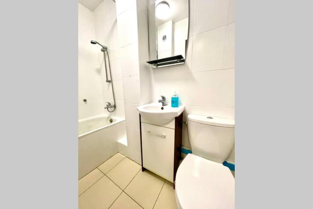 Super Apartament Brown 2X Metro Nowy Wifi Netflix Spotify Panorama Miasta Varsó Kültér fotó