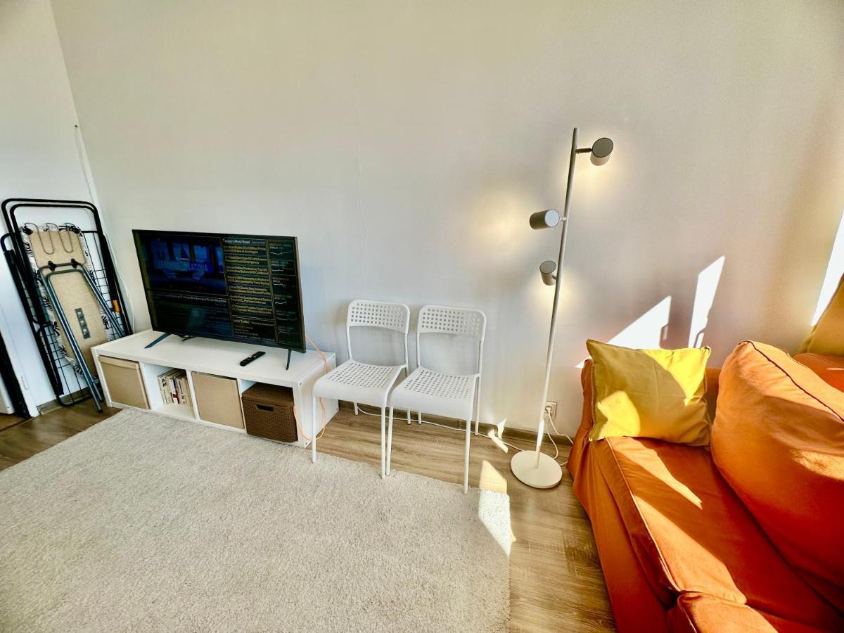 Super Apartament Brown 2X Metro Nowy Wifi Netflix Spotify Panorama Miasta Varsó Kültér fotó